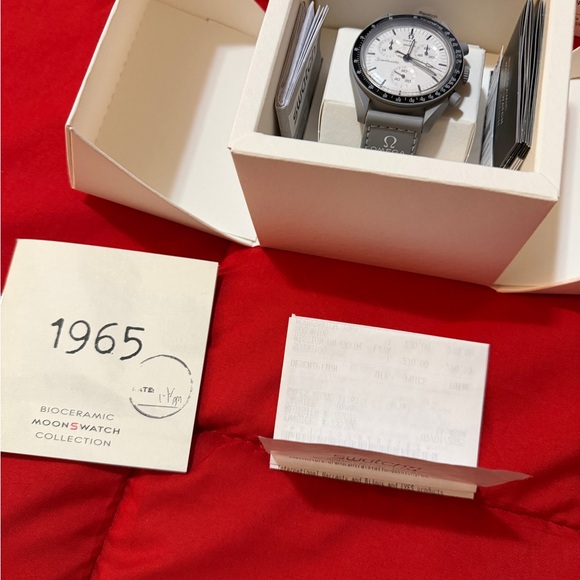 Omega 1965 x Swatch Collaboration - Picture 4 of 8